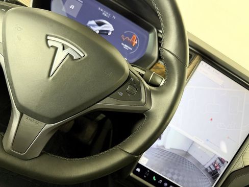 Used 2018 Tesla Model X 75D AWD/4WD image 59