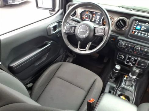Used 2019 Jeep Wrangler Unlimited Sport S image 16