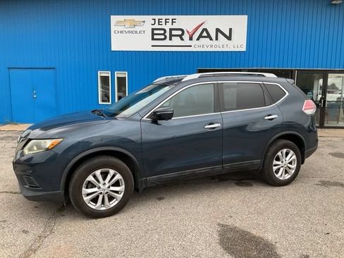 Used 2015 Nissan Rogue SV w/ SV Premium Package AWD/4WD image 1