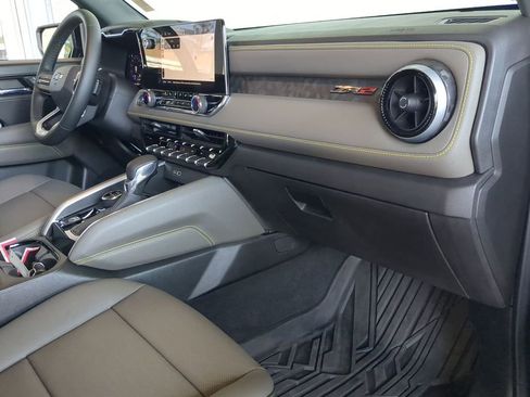 Used 2024 Chevrolet Colorado ZR2 w/ ZR2 Bison Edition image 21