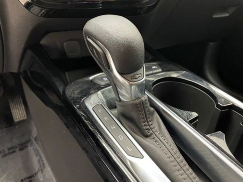 Used 2024 Chevrolet Trax LT w/ Driver Confidence Package image 9