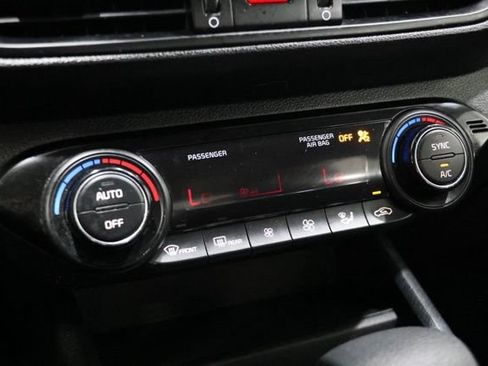 Used 2019 Kia Forte LXS FWD image 24
