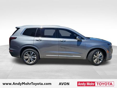 Used 2022 Cadillac XT6 Premium Luxury AWD/4WD image 8
