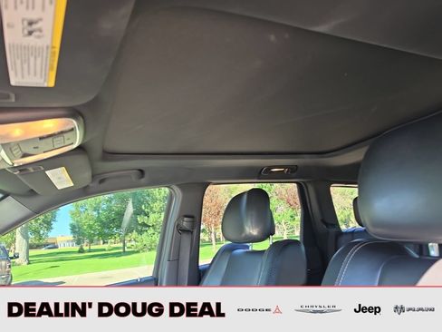 Used 2015 Jeep Grand Cherokee Limited w/ Luxury Group II AWD/4WD image 22
