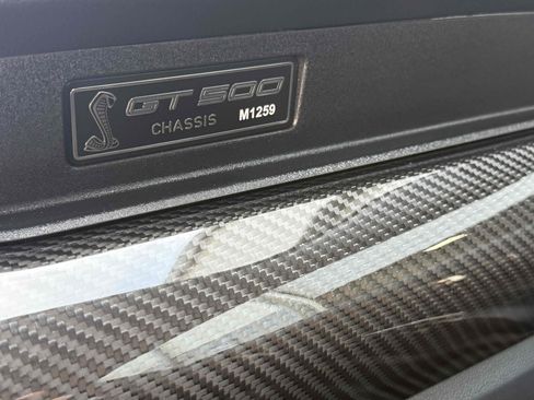 Used 2021 Ford Mustang Shelby GT500 w/ Carbon Fiber Track Pack image 36
