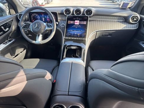 Certified 2026 Mercedes-Benz GLC 300 image 7