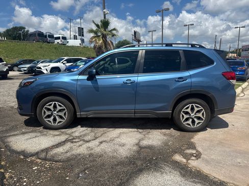 Certified 2024 Subaru Forester Premium AWD/4WD image 12