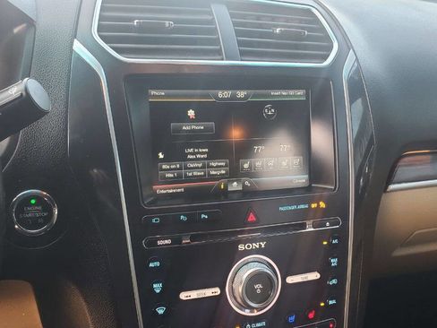 Used 2016 Ford Explorer Limited w/ Equipment Group 301A image 14