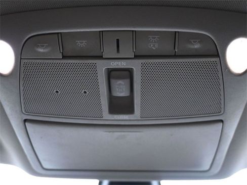 Used 2020 Nissan Maxima 3.5 SL w/ Floor Mat Group image 18