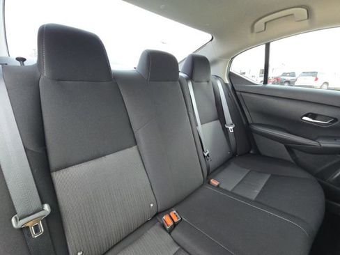 Used 2023 Nissan Sentra SV image 12