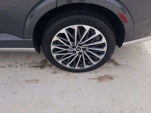 New 2026 Hyundai Palisade Calligraphy FWD image 23