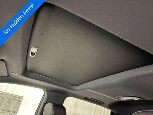 New 2026 GMC Canyon Elevation w/ Convenience Package image 12