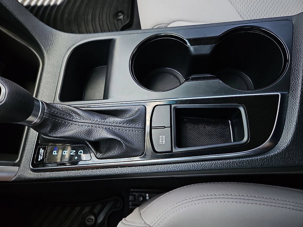 Used 2017 Hyundai Sonata SE FWD image 23