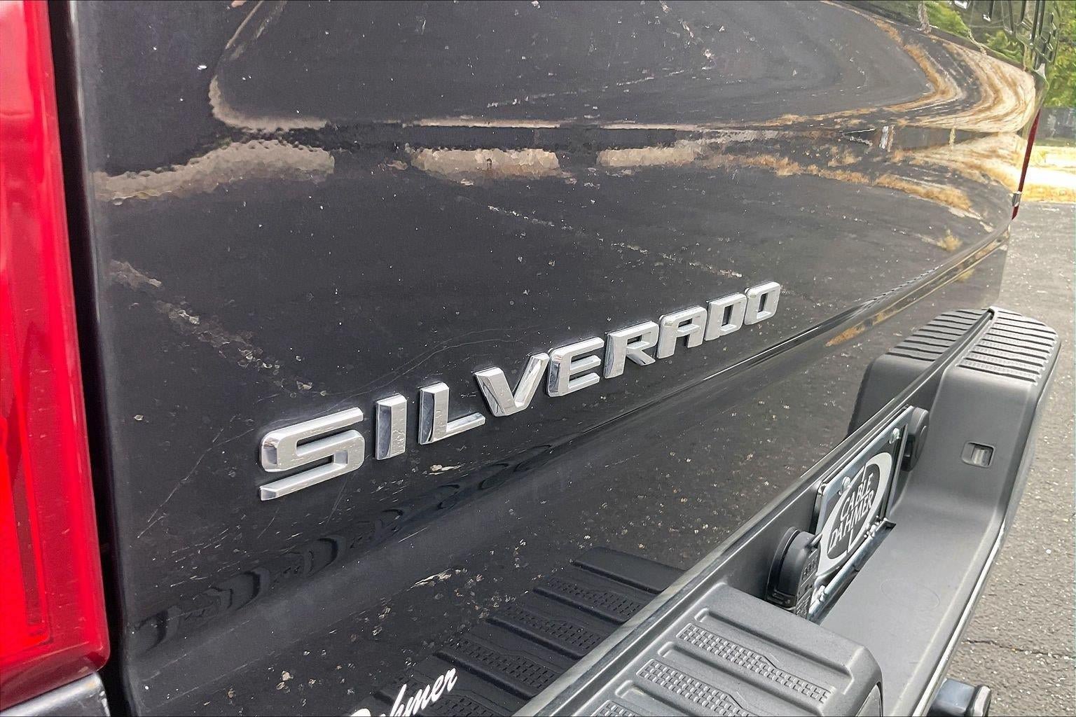 Used 2024 Chevrolet Silverado 1500 LT AWD/4WD image 30
