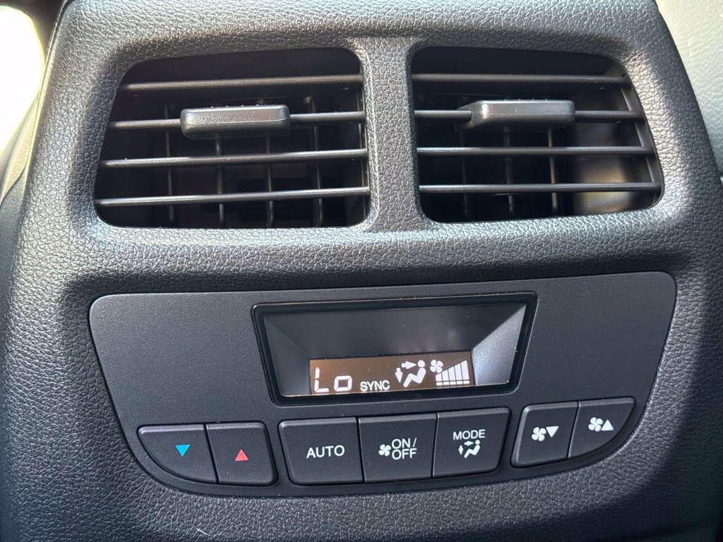 Used 2022 Honda Pilot Special Edition image 30