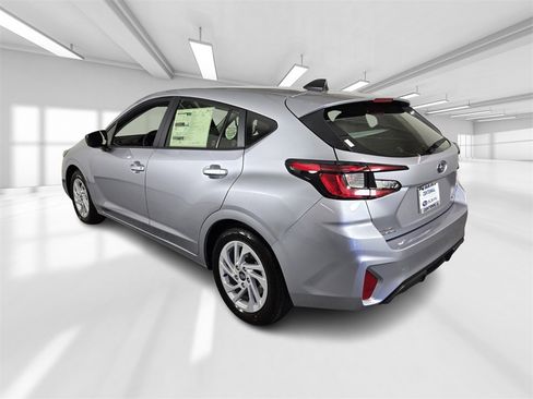 New 2025 Subaru Impreza 2.0i image 3