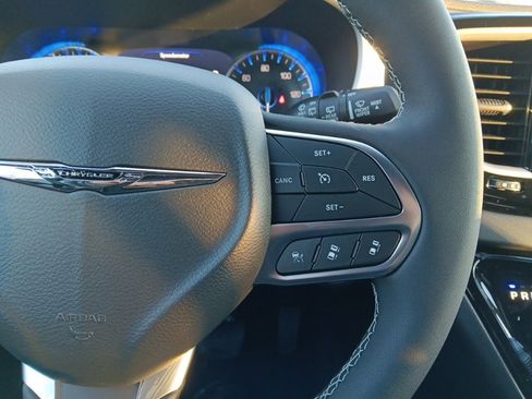 New 2026 Chrysler Voyager LX image 20