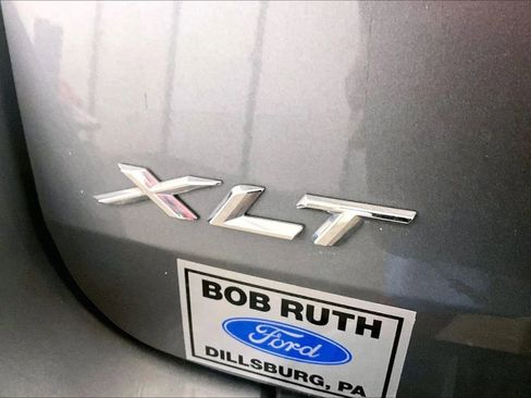 Certified 2022 Ford Explorer XLT w/ Equipment Group 202A image 13