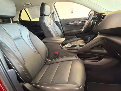 Used 2023 Buick Envision Essence FWD image 27