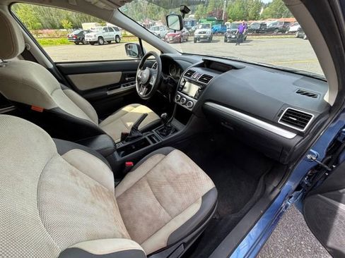 Used 2016 Subaru Crosstrek 2.0i Premium image 16