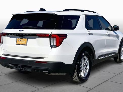 Certified 2025 Ford Explorer Active image 13