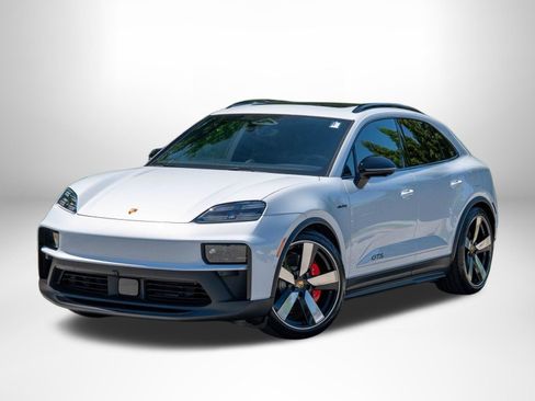 New 2026 Porsche Macan GTS Electric AWD/4WD image 2