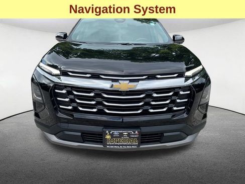 Used 2025 Chevrolet Equinox LT AWD/4WD image 4
