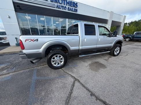Used 2012 Ford F250 Lariat w/ Lariat Interior Pkg AWD/4WD image 4