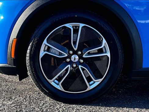 Used 2022 Ford Mustang Mach-E Select image 12