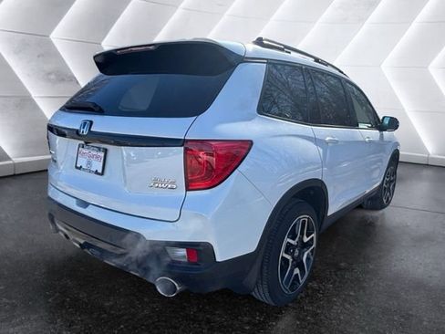 Used 2023 Honda Passport Elite image 4