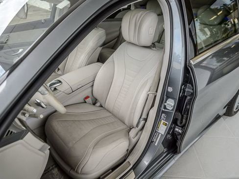 Used 2017 Mercedes-Benz S 550 4MATIC Sedan image 42