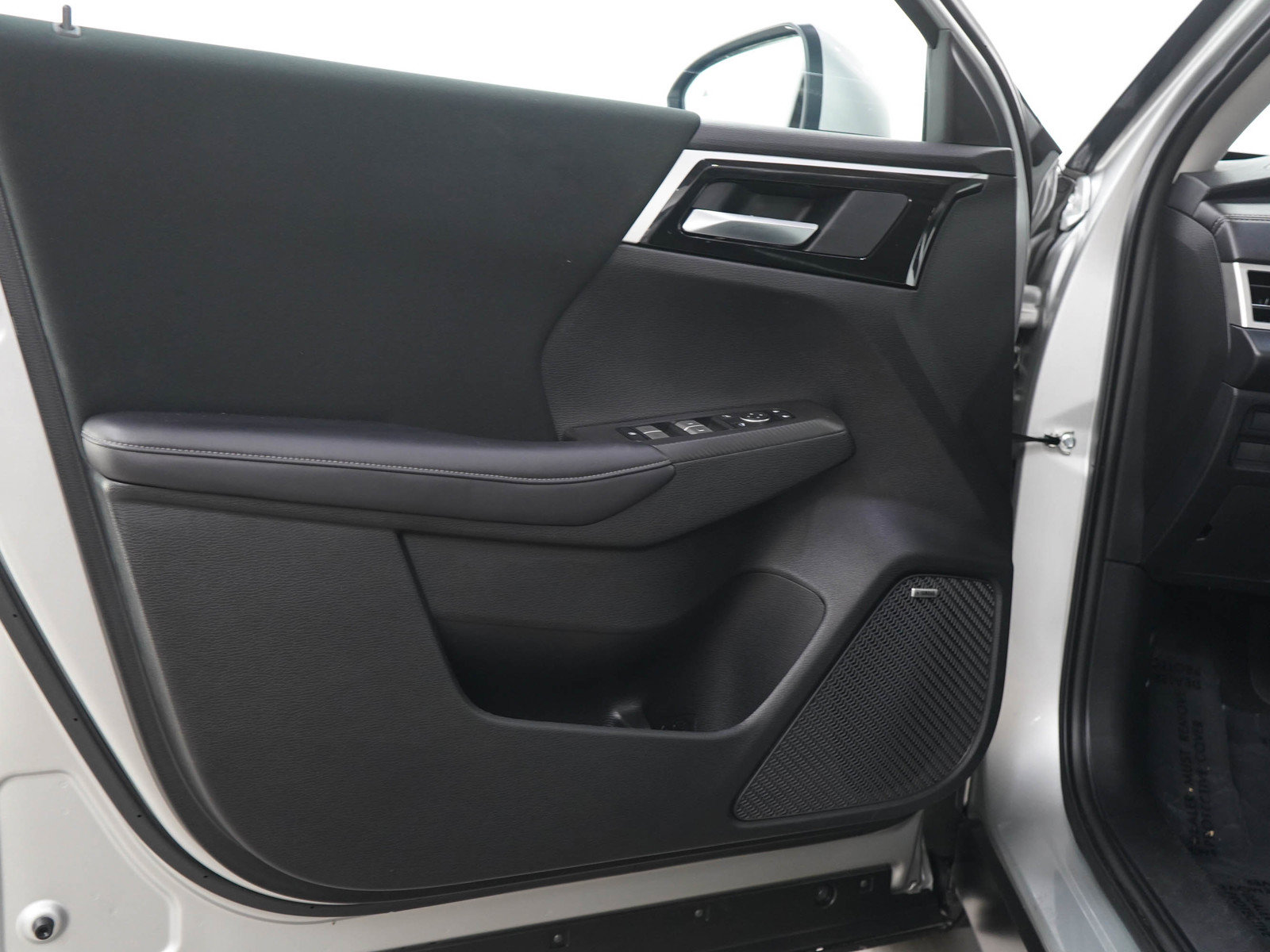 Used 2025 Mitsubishi Outlander ES AWD/4WD image 18