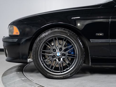 Used 2000 BMW M5 RWD image 3
