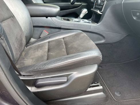 Used 2021 Jeep Grand Cherokee Laredo X image 11
