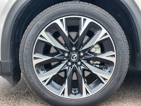 Used 2024 MAZDA CX-90 Plug-In Hybrid w/ Premium Pkg AWD/4WD image 10