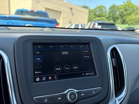 Used 2020 Chevrolet Equinox LS AWD/4WD image 10