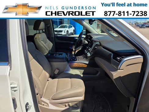Used 2015 Chevrolet Suburban LTZ AWD/4WD image 16