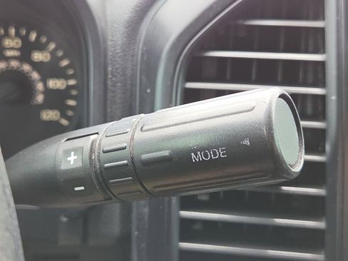 Used 2018 Ford F150 XL w/ Equipment Group 101A Mid RWD image 16