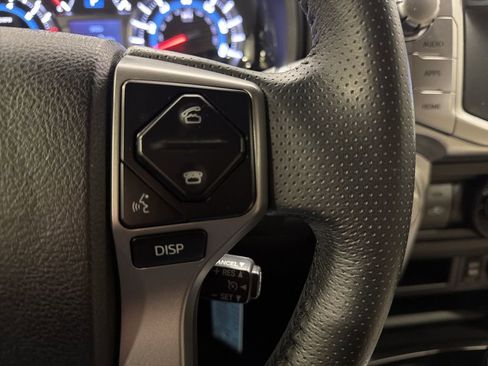 Used 2019 Toyota 4Runner SR5 Premium image 13