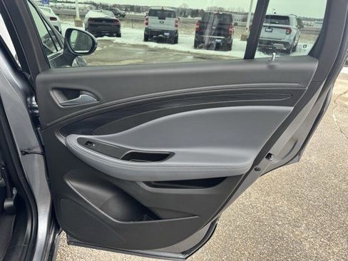 Used 2019 Buick Envision Premium image 32