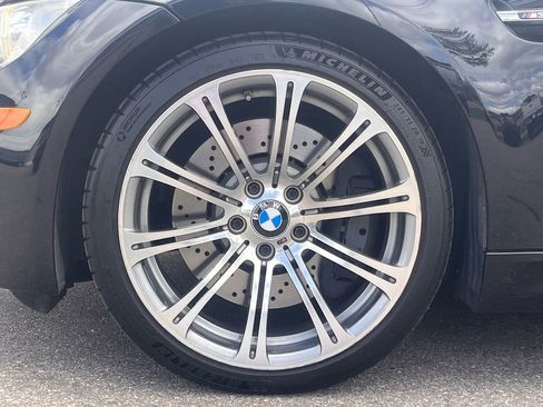 Used 2011 BMW M3 Convertible RWD image 19