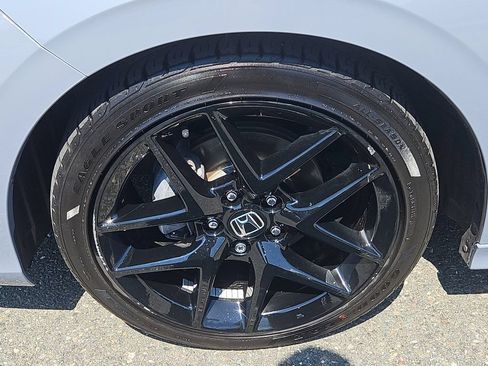 Used 2024 Honda Civic Sport image 7