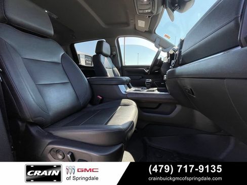 Used 2022 GMC Sierra 1500 SLT w/ SLT Convenience Package AWD/4WD image 29