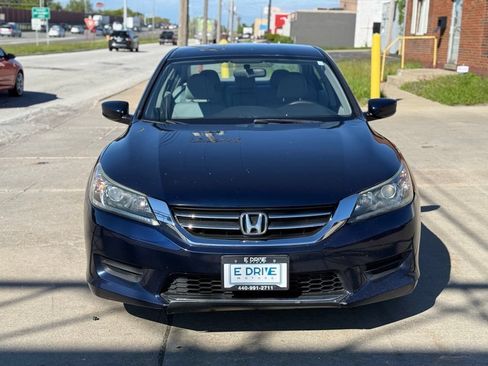 Used 2014 Honda Accord LX image 2