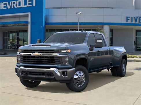 New 2026 Chevrolet Silverado 3500 LT w/ Texas Edition image 6