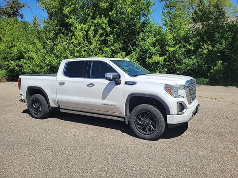 Used 2021 GMC Sierra 1500 Denali w/ Denali Ultimate Package AWD/4WD image 10