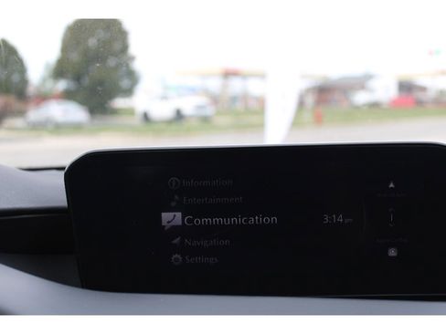 Used 2024 MAZDA MAZDA3 s image 25