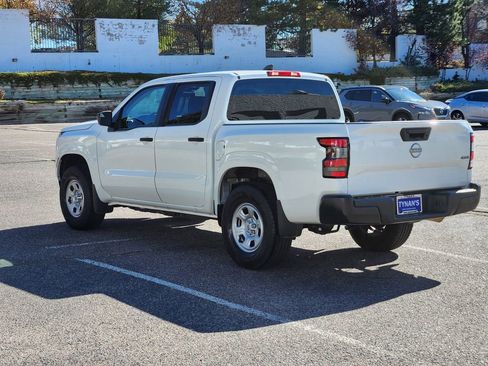 Certified 2024 Nissan Frontier S image 5