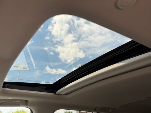 Certified 2024 Honda CR-V EX image 3