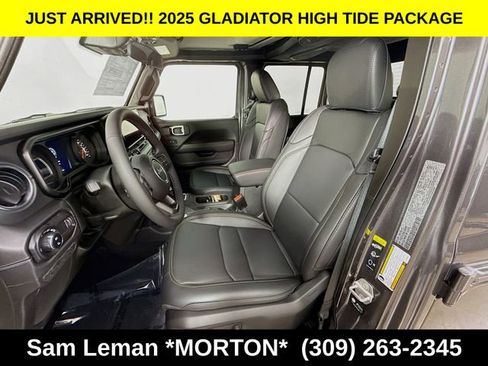 New 2025 Jeep Gladiator Sport image 20